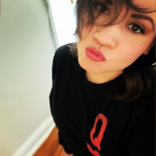 Queen of Hearts Distressed: Reign of Chaos T-Shirt