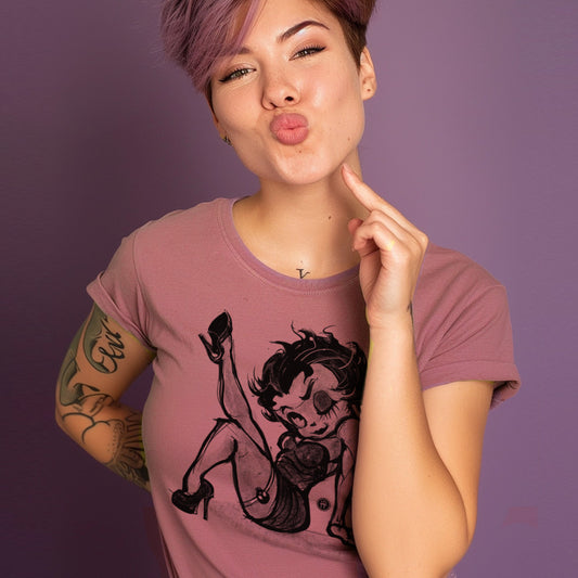 Betty Boop: Sassy Leg Raise T-Shirt