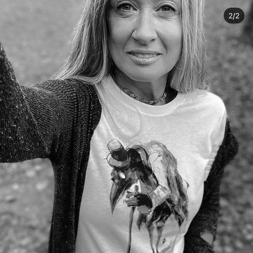 Old Crow: Penniless in Dark Feathers T-shirt