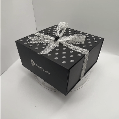 Fab`s Magnetic Gift Box – 12” x 12” x 6” (Hand-Wrapped Bow)