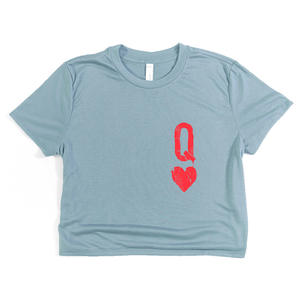 Queen of Hearts Distressed: Reign of Caos Crop Tee