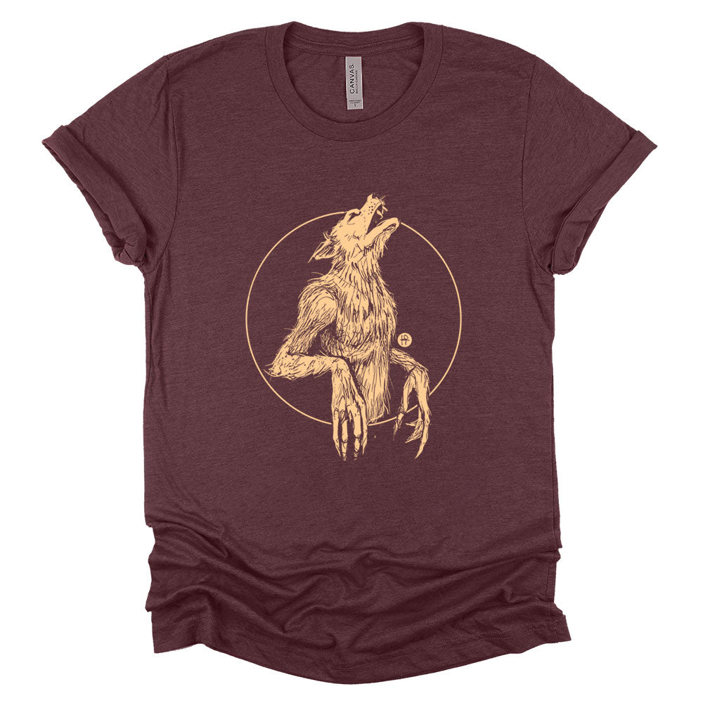 Howling Werewolf: Embrace the Night T-Shirt